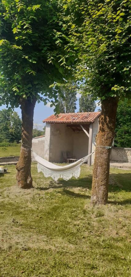 Maison Blanche Cherval Ngoại thất bức ảnh